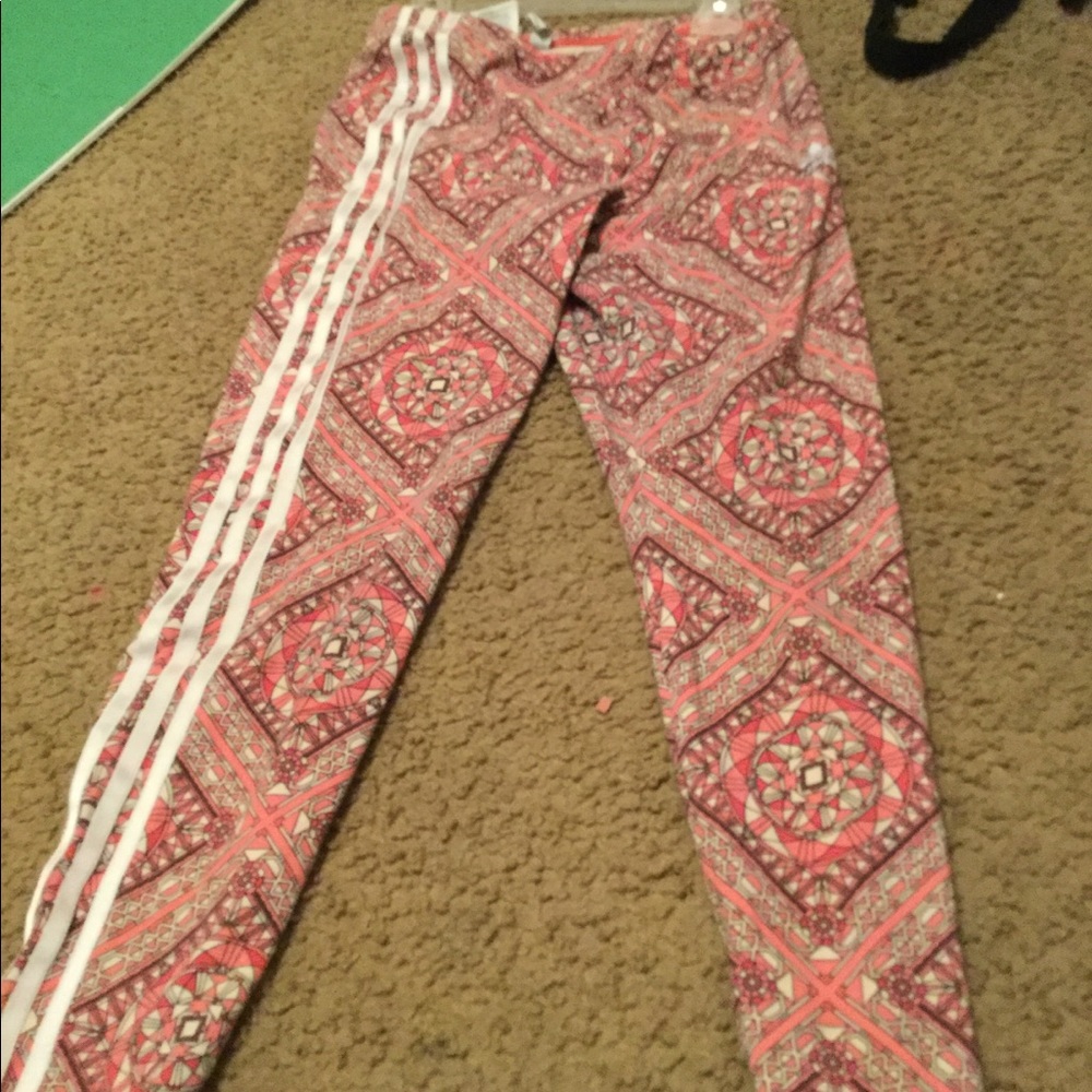 Adida set - Picture 2 of 2